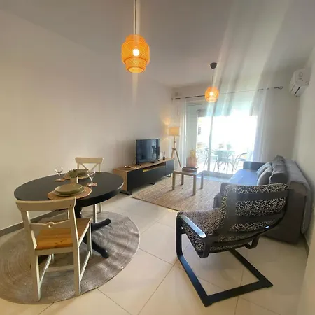 Sliema Apt With Side Seaviews Exterior photo
