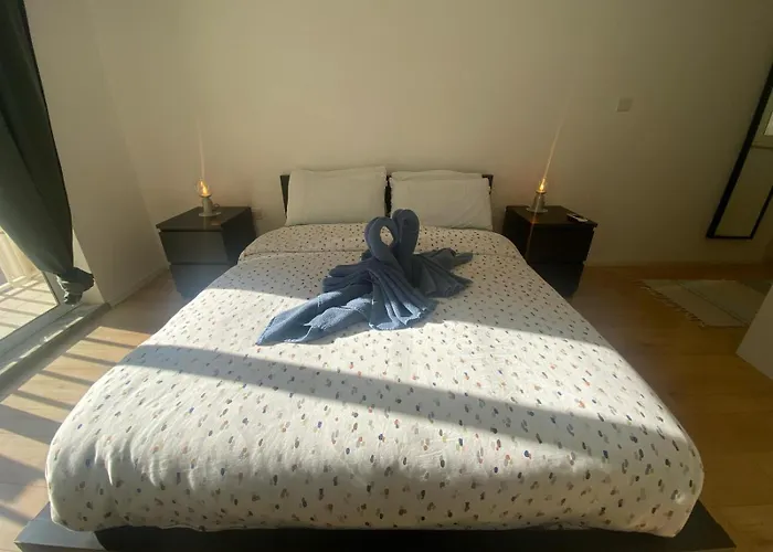 Sliema Apt With Side Seaviews